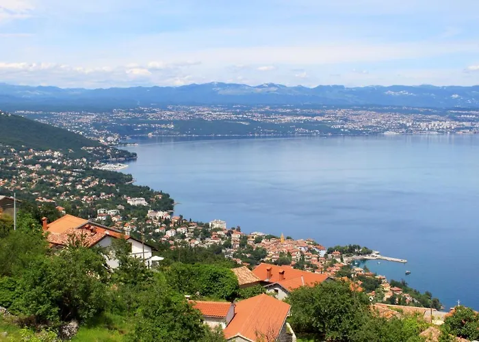 With A Parking Space Lovran, Opatija - 2302 Pensjonat 3*