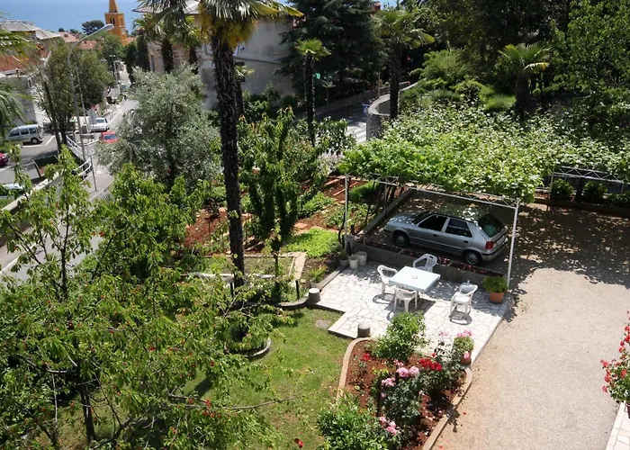 With A Parking Space Lovran, Opatija - 2302 Pensjonat Lovran