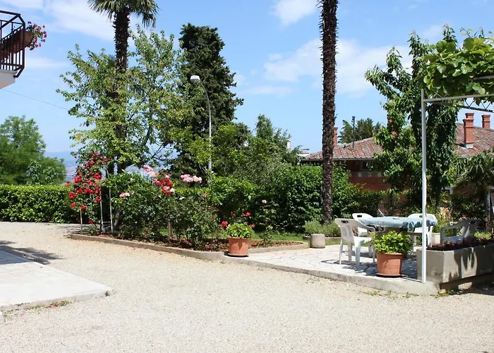 With A Parking Space Lovran, Opatija - 2302 Pensjonat Lovran