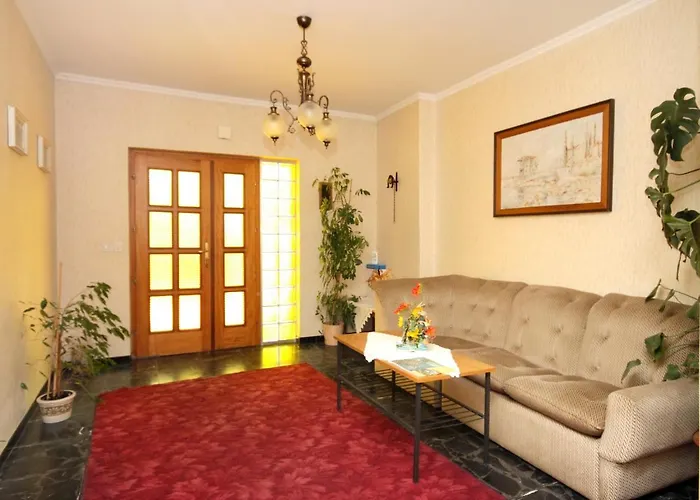With A Parking Space Lovran, Opatija - 2302 Pensjonat 3*